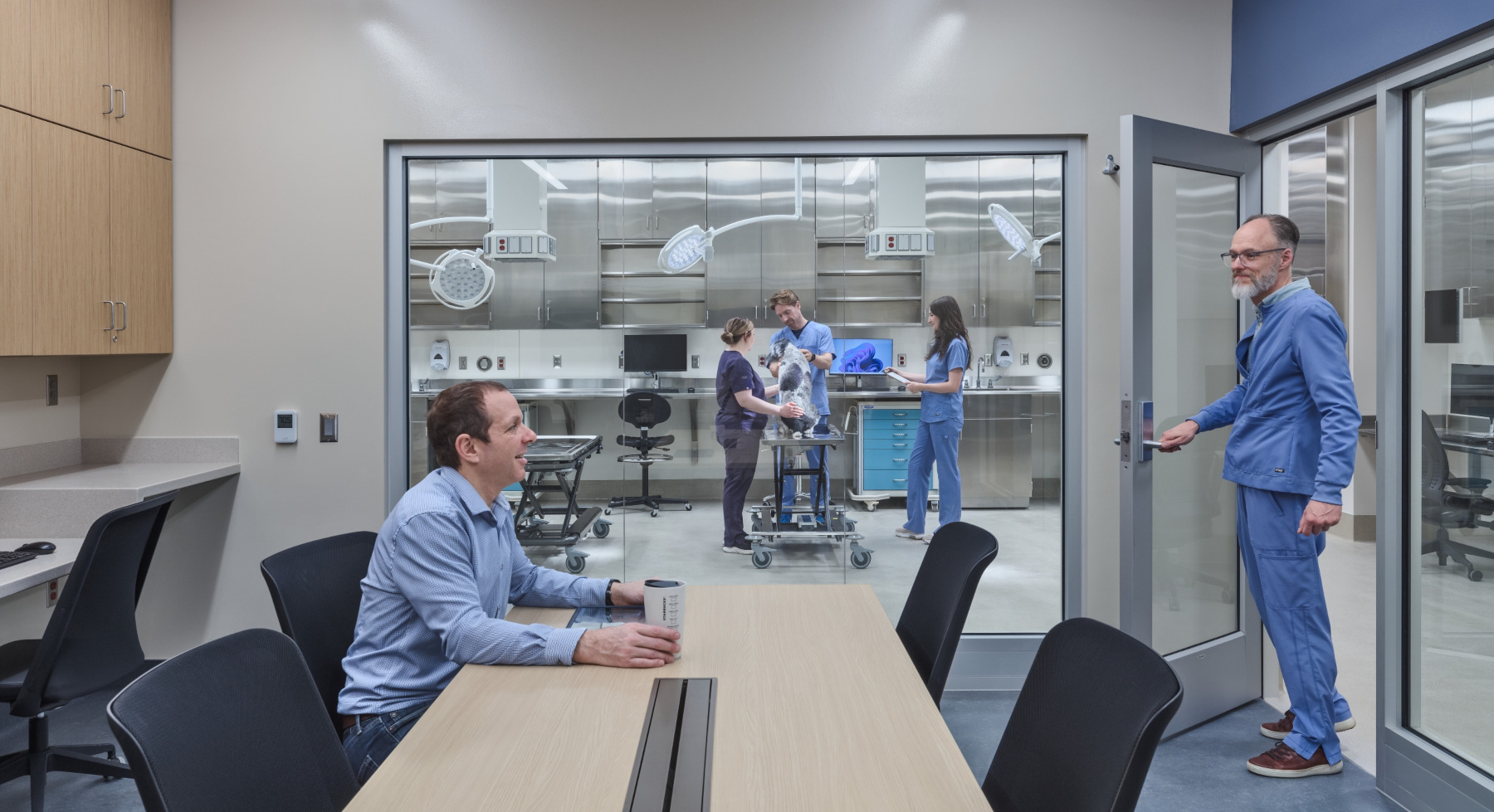 Flad Architects Veterinary Medicine Touchdown Space