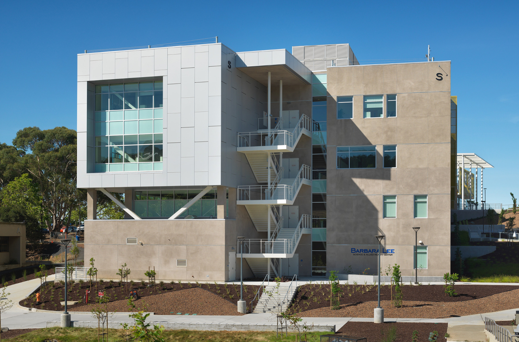 Merritt College - Barbara Lee Center for Science and Allied Health