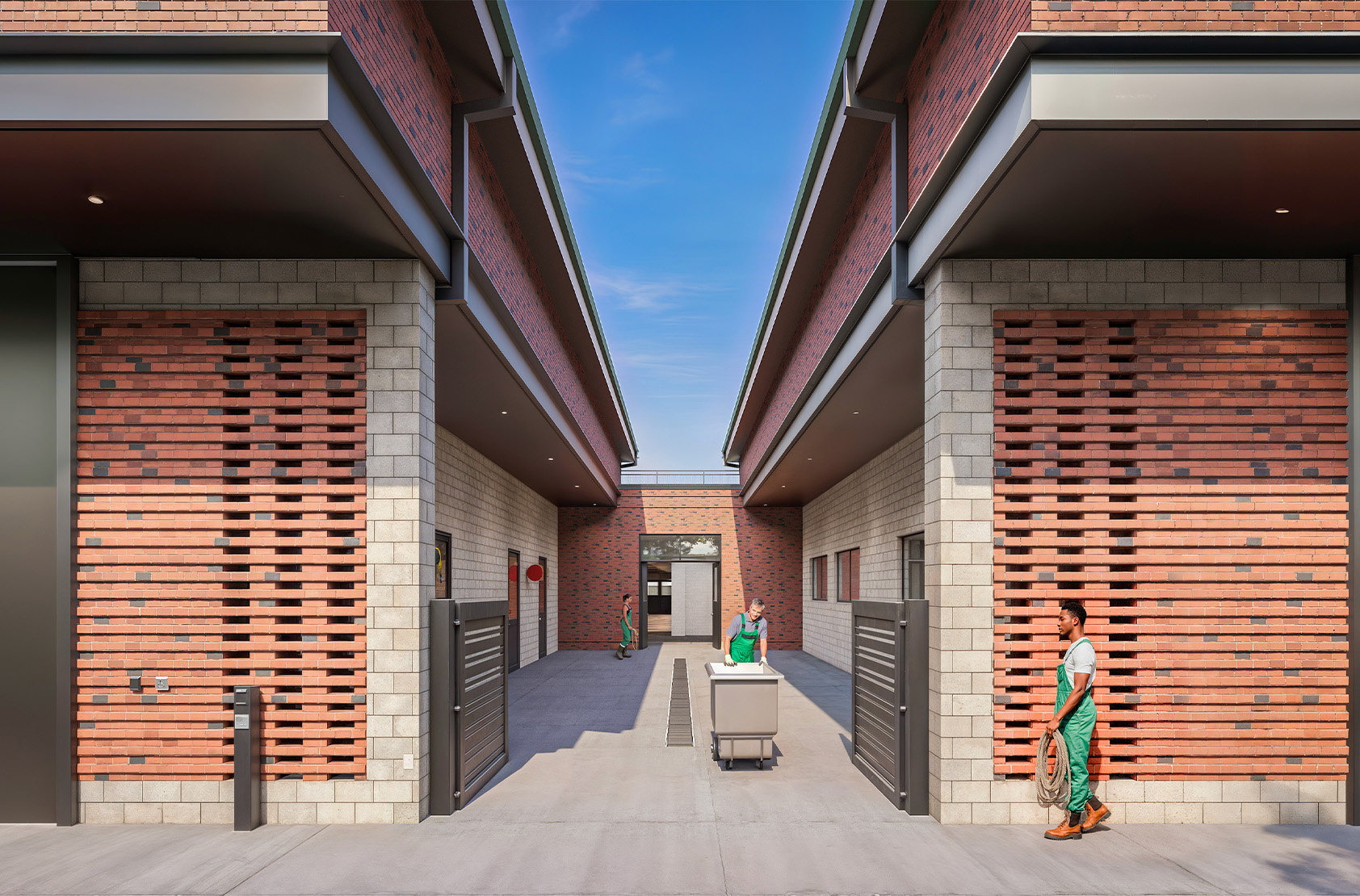 North Carolina State University - Large Animal Veterinary Center | Flad Architects