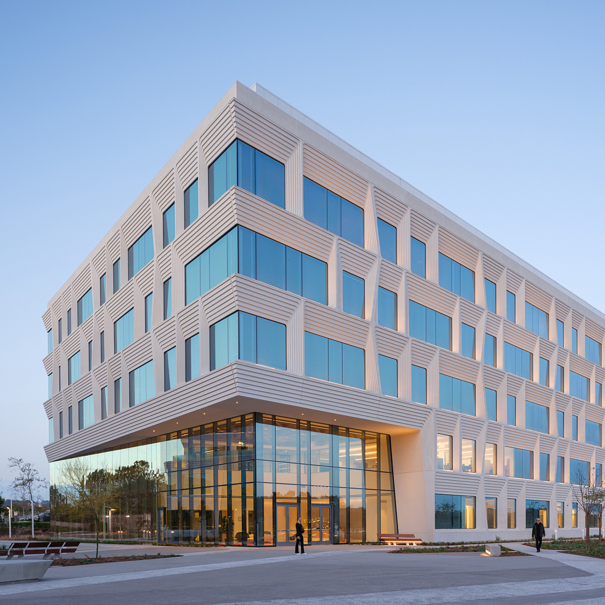 Flad, Breakthrough Properties Leading Tour of Torrey Heights Campus for Tradeline Space Strategies