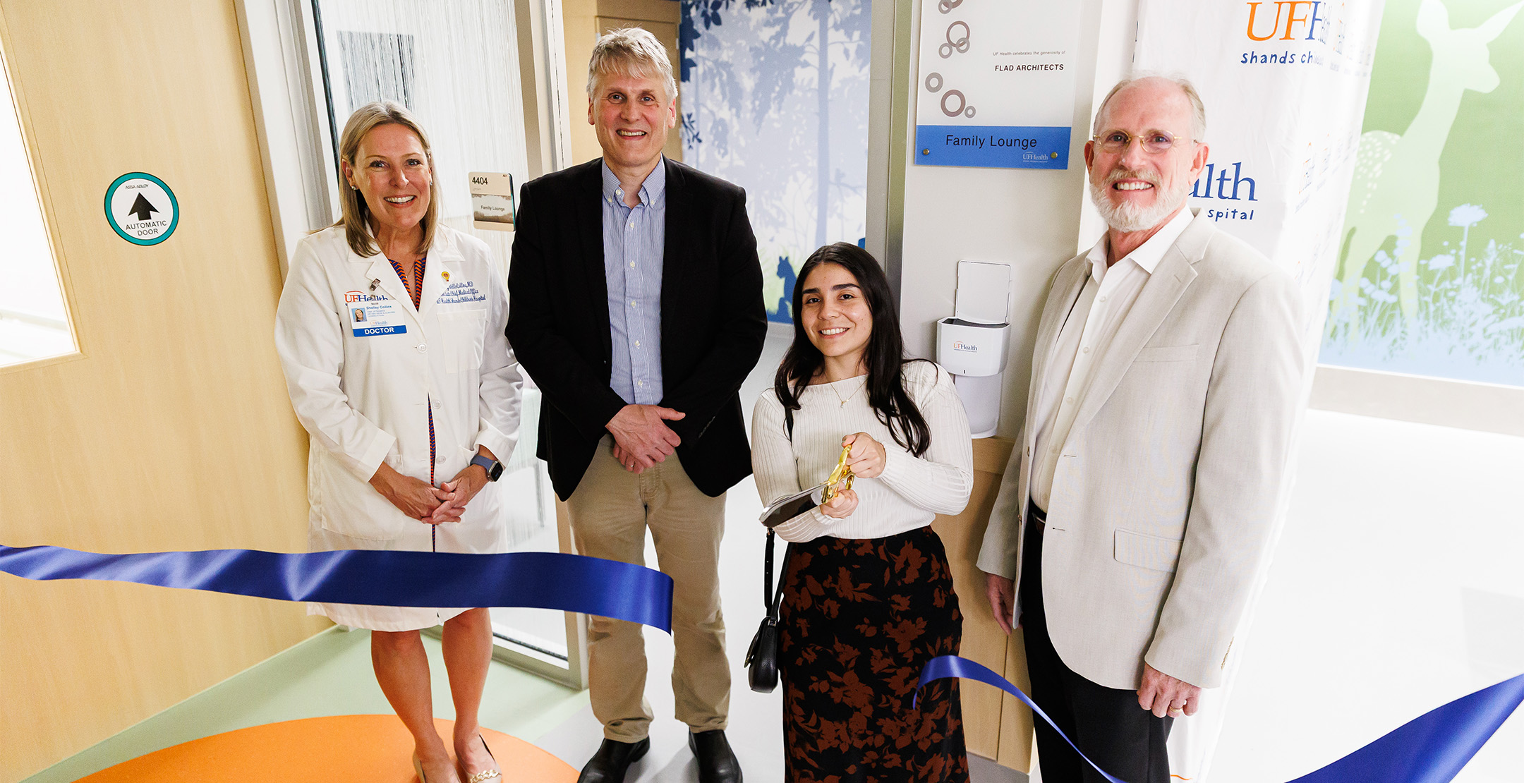 Flad Architects and UF Health Staff at Shand's Children's Hospital Ribbon-Cutting